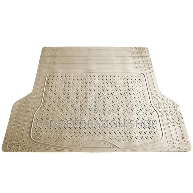 Baije Durable, Flexible PVC Boot Mat With Raised Diamond Grid Pattern - main view