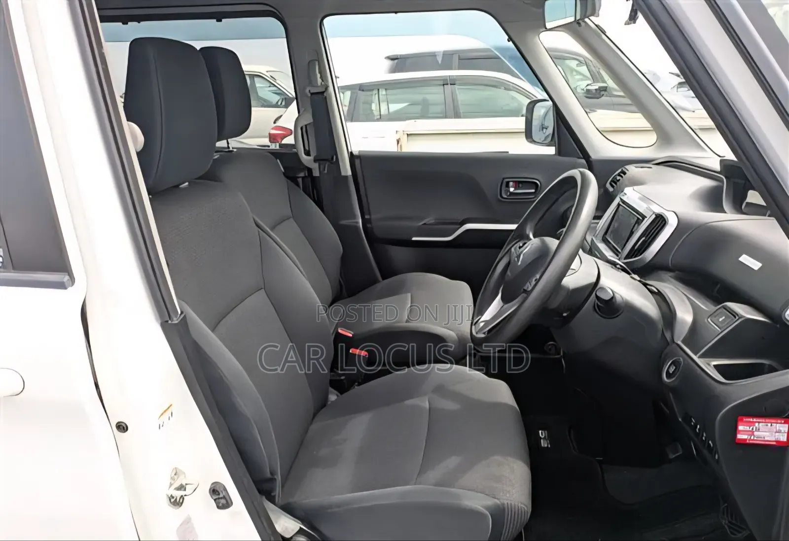 Mitsubishi Delica 2019 White