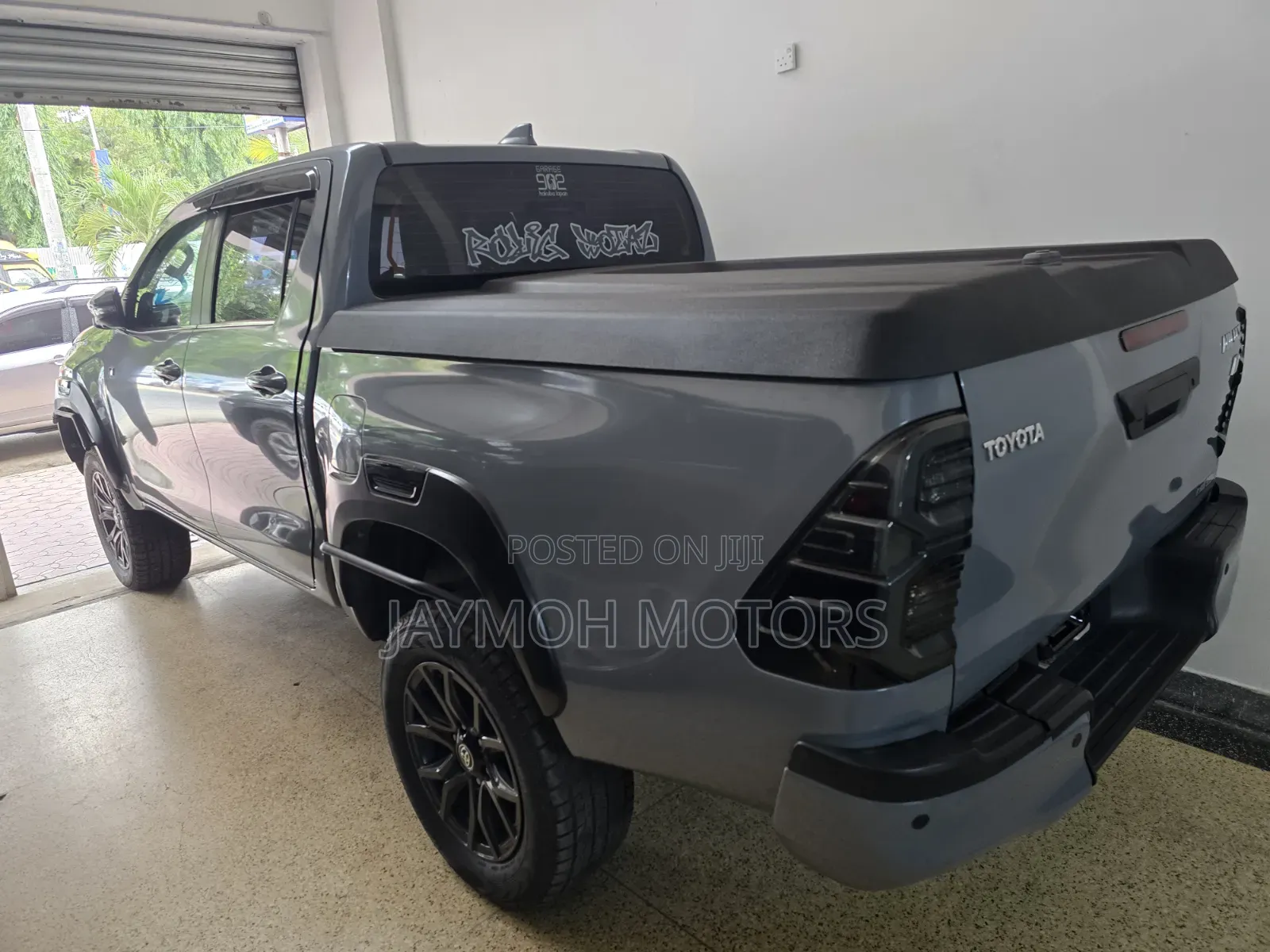 Toyota Hilux 2023