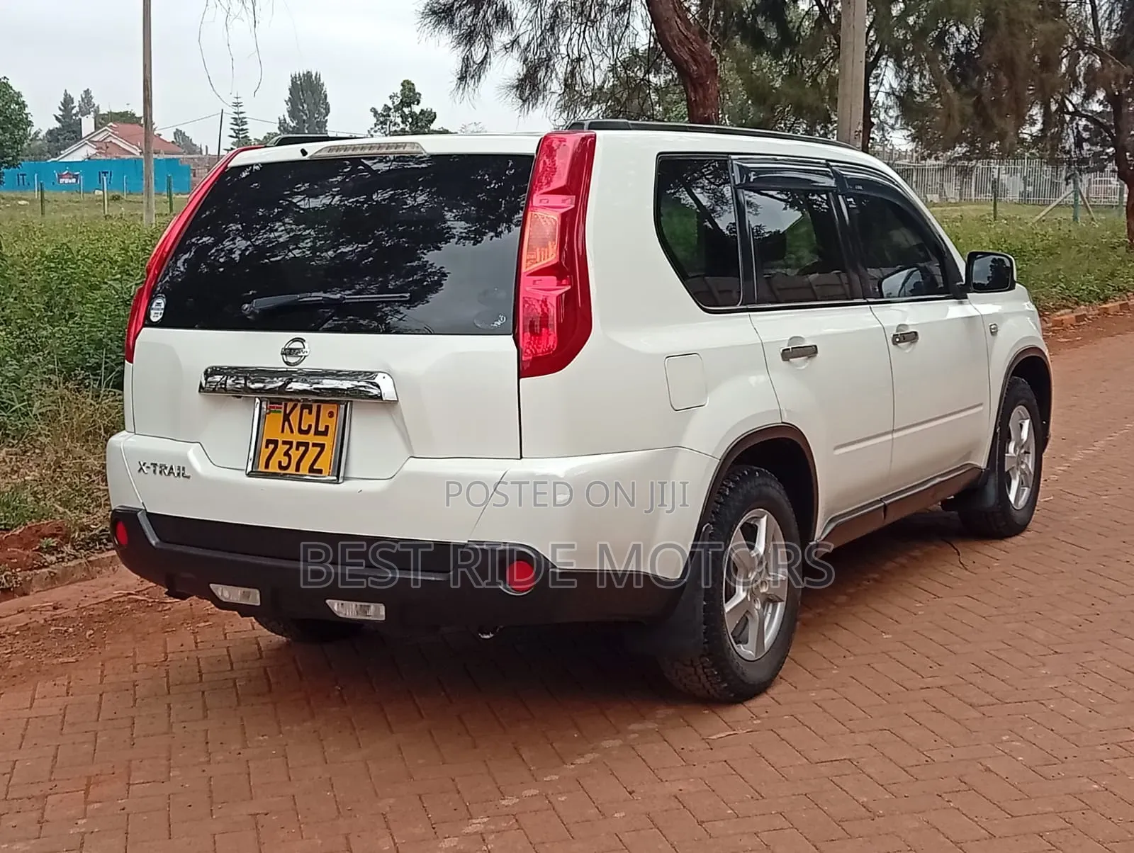 Nissan X-Trail 2010 White