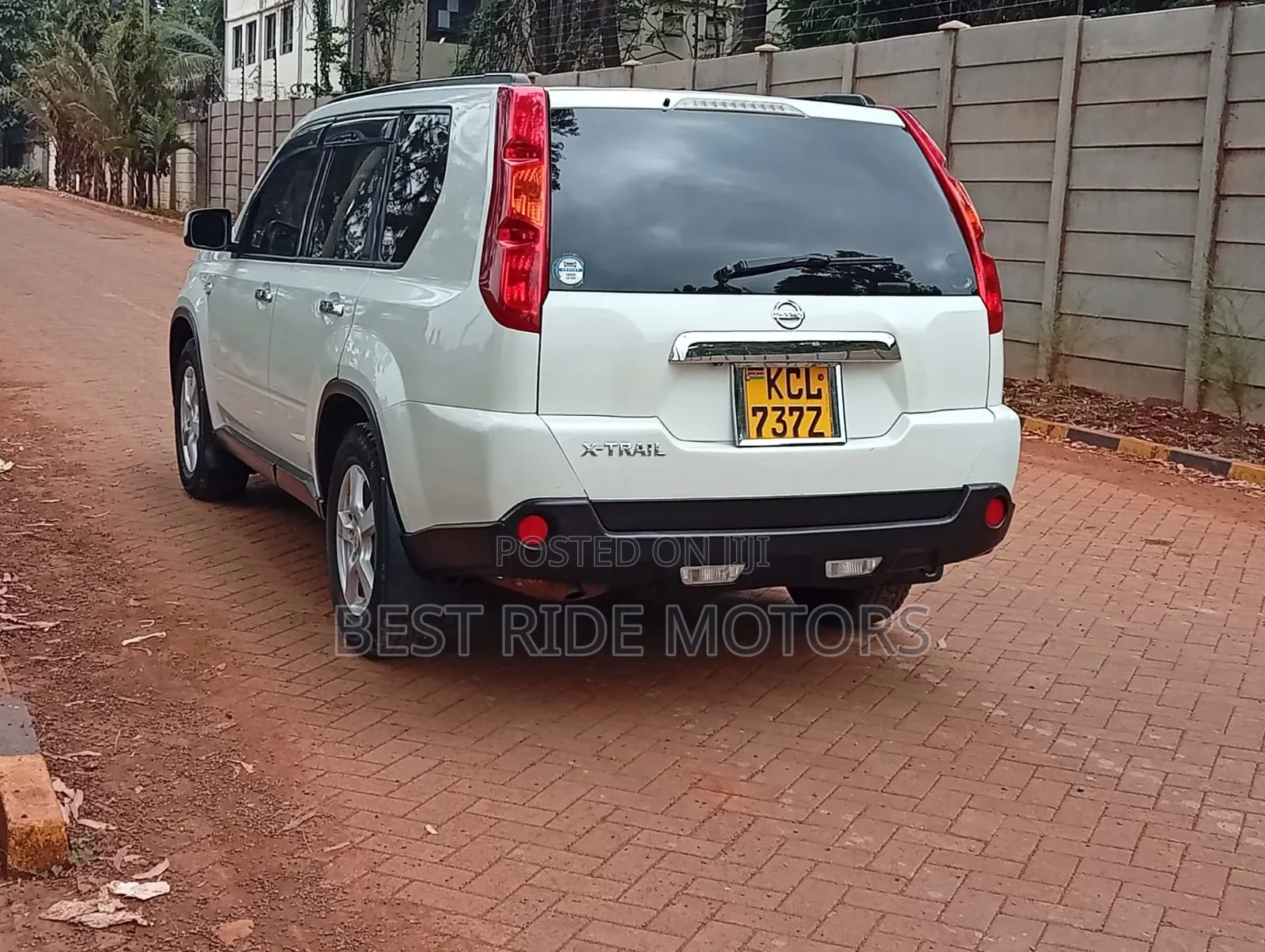 Nissan X-Trail 2010 White