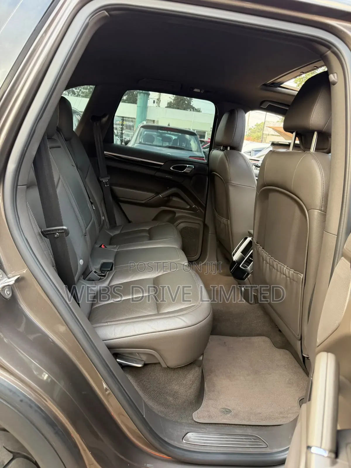Porsche Cayenne 2016 Burgundy
