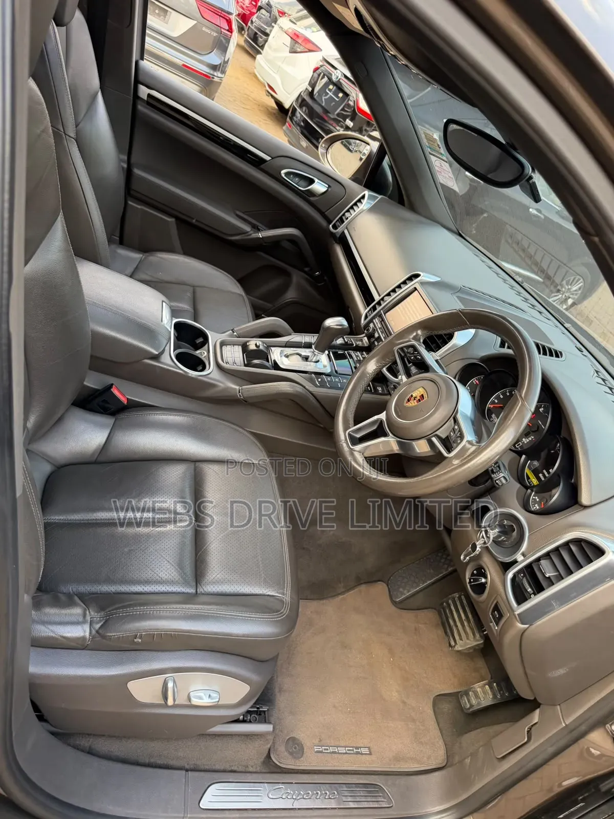 Porsche Cayenne 2016 Burgundy