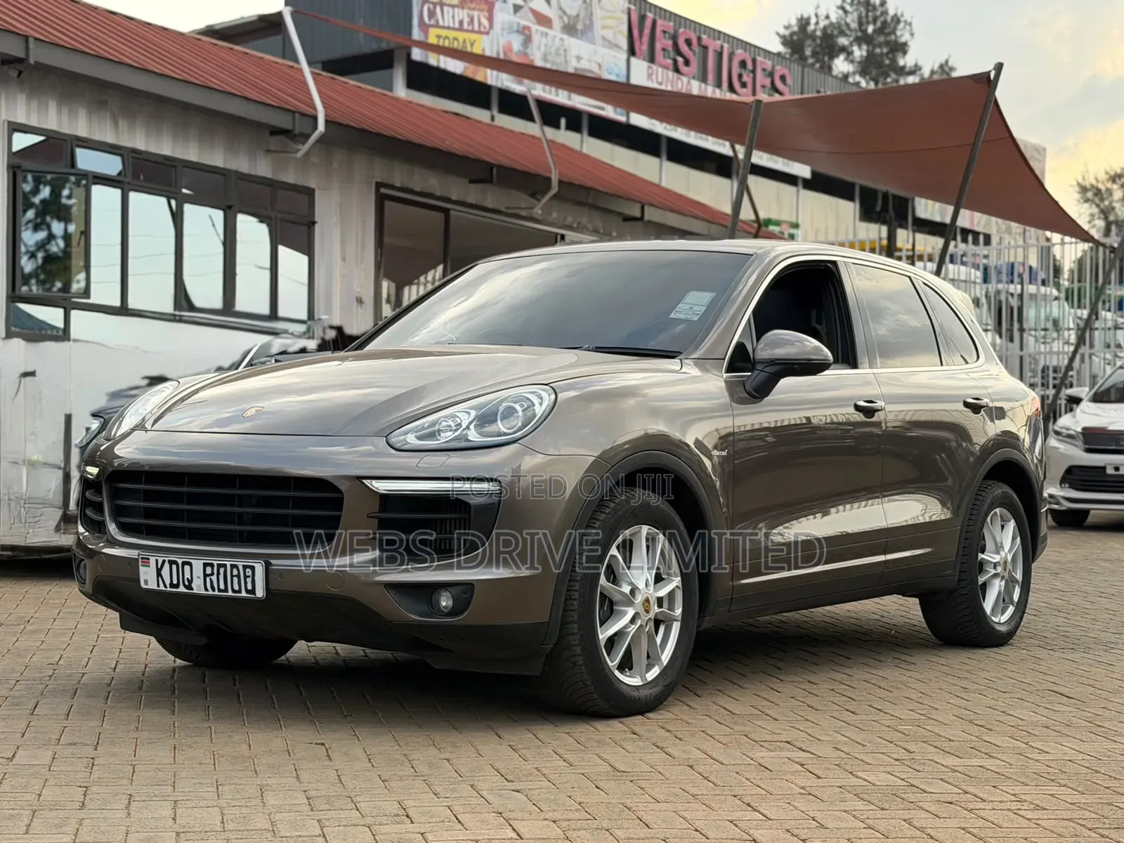 Porsche Cayenne 2016 Burgundy