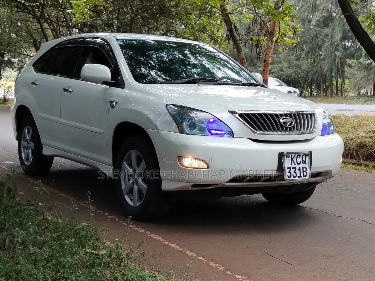 Toyota Harrier 2012 White