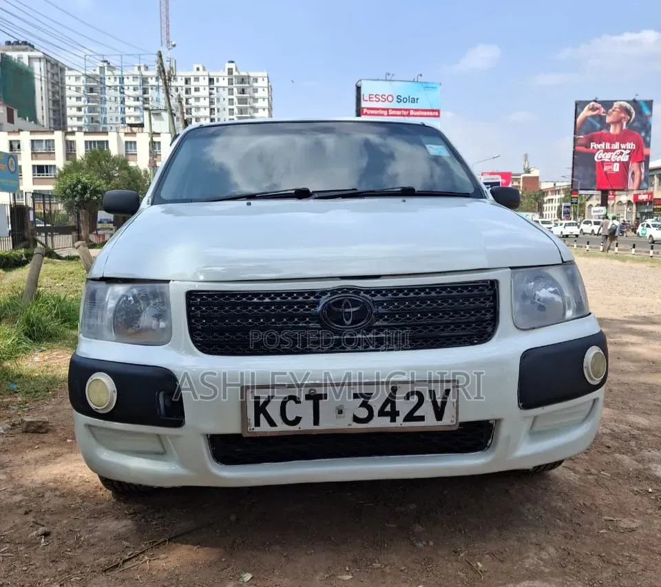 Toyota Succeed 2012 White