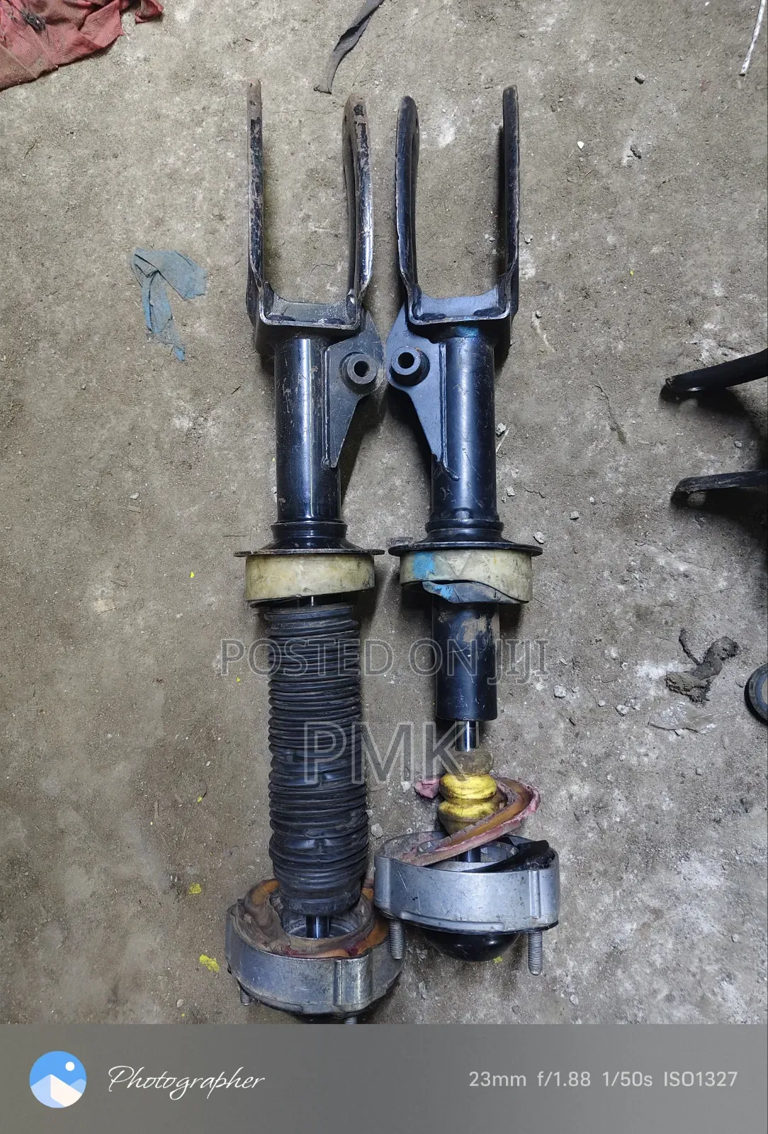 Volkswagen Touareg Front Shock