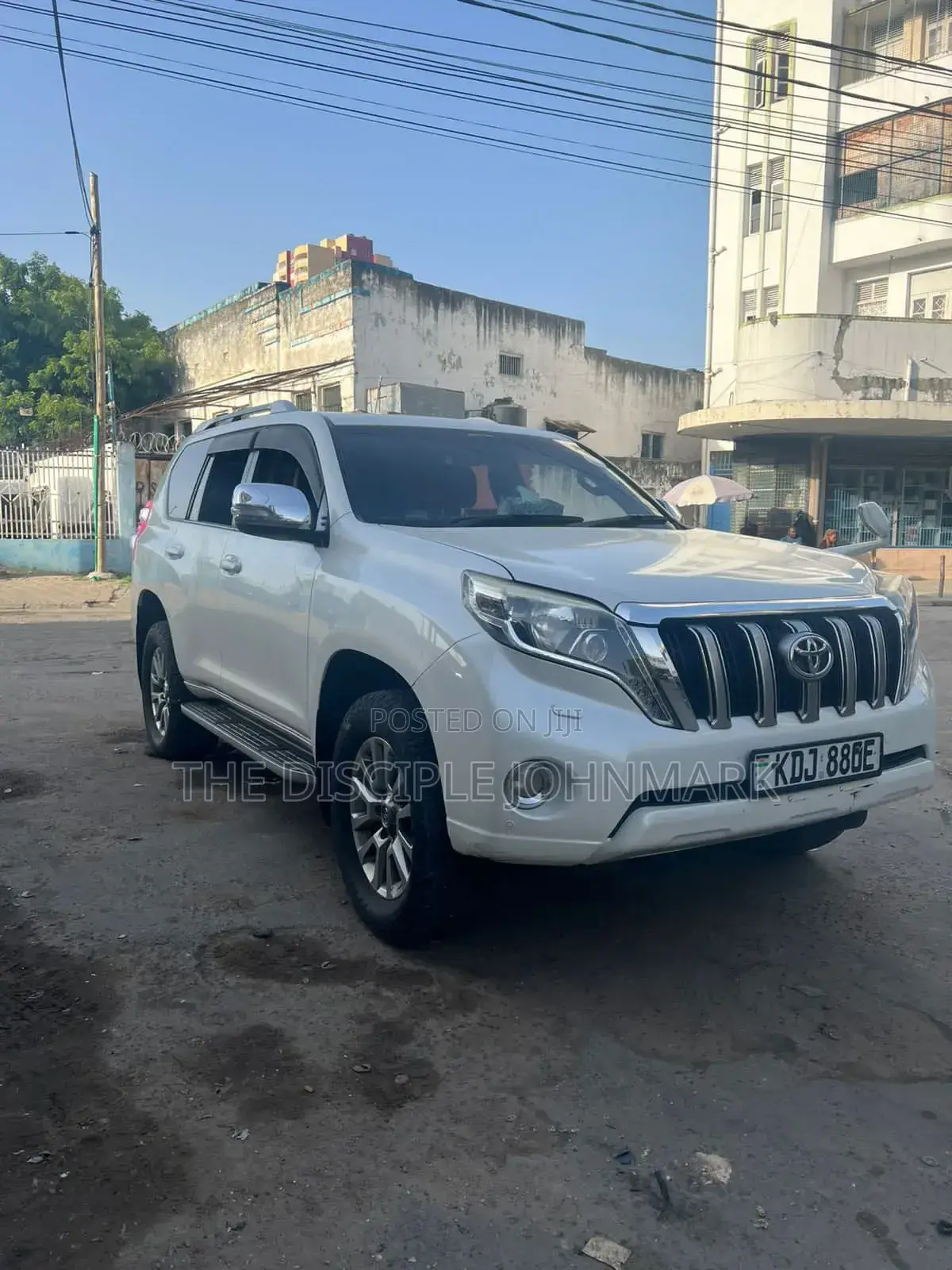 Toyota Land Cruiser Prado 2017 White