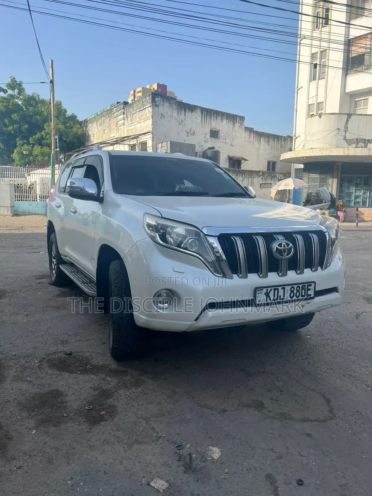 Toyota Land Cruiser Prado 2017 White