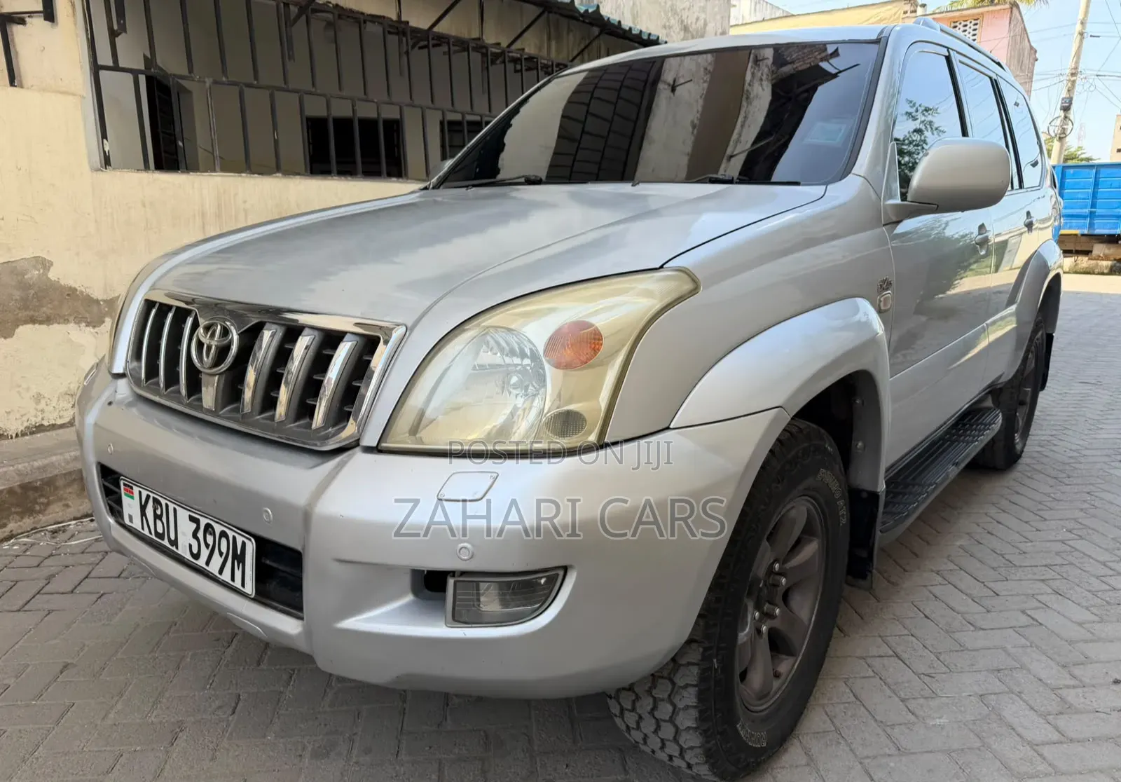 Toyota Land Cruiser 2006 Silver