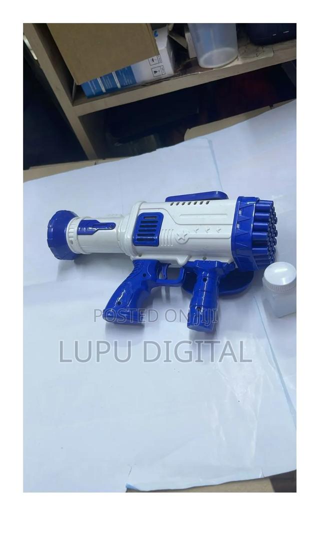 Bubble Gun Automatic Bubble Toy Machine - thumbnail 2