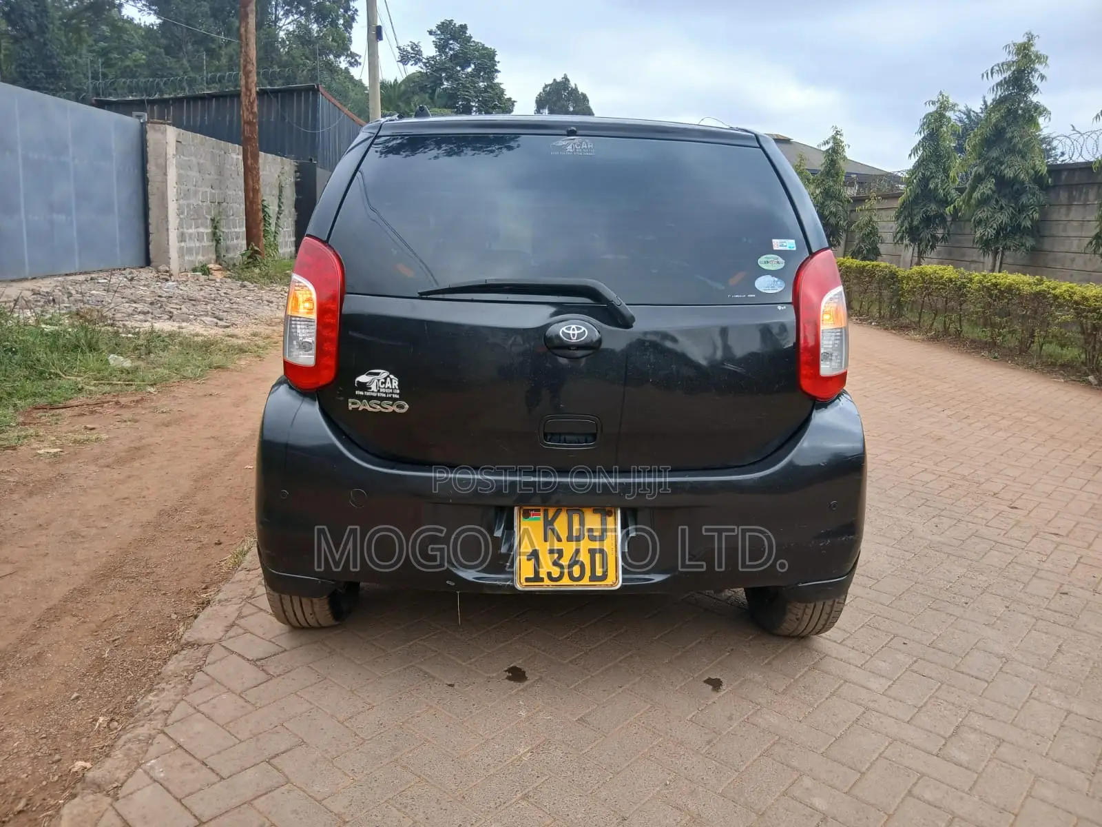 Toyota Passo 2015 Black