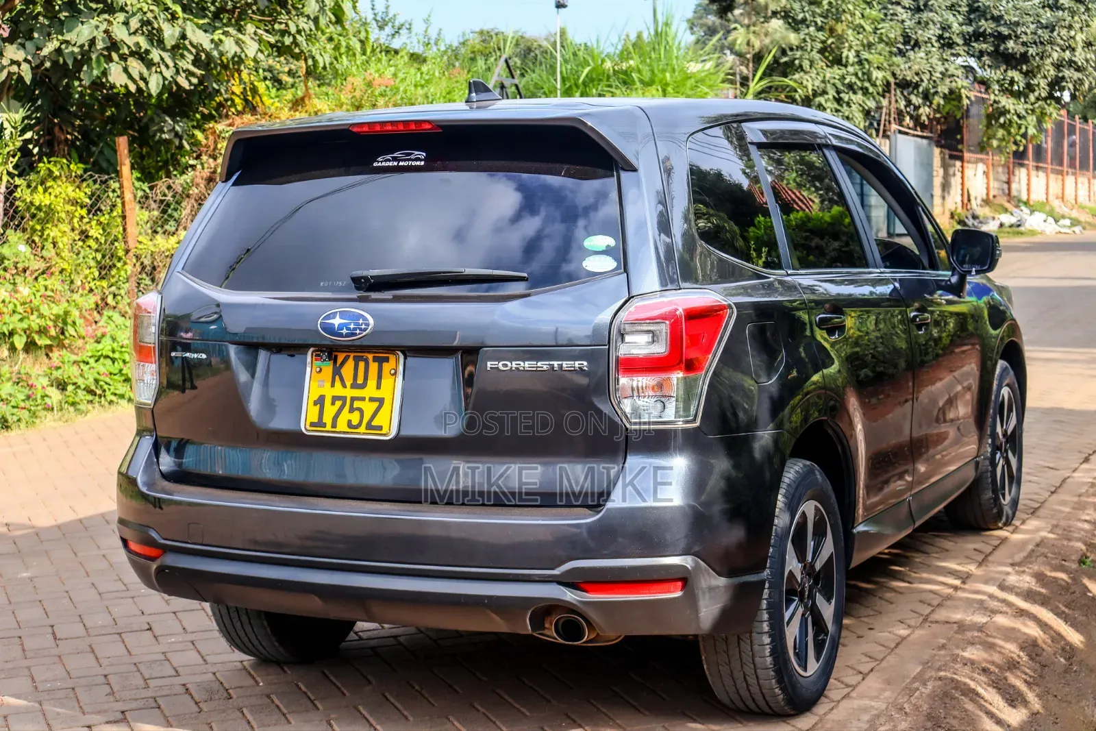 Subaru Forester 2016 Gray