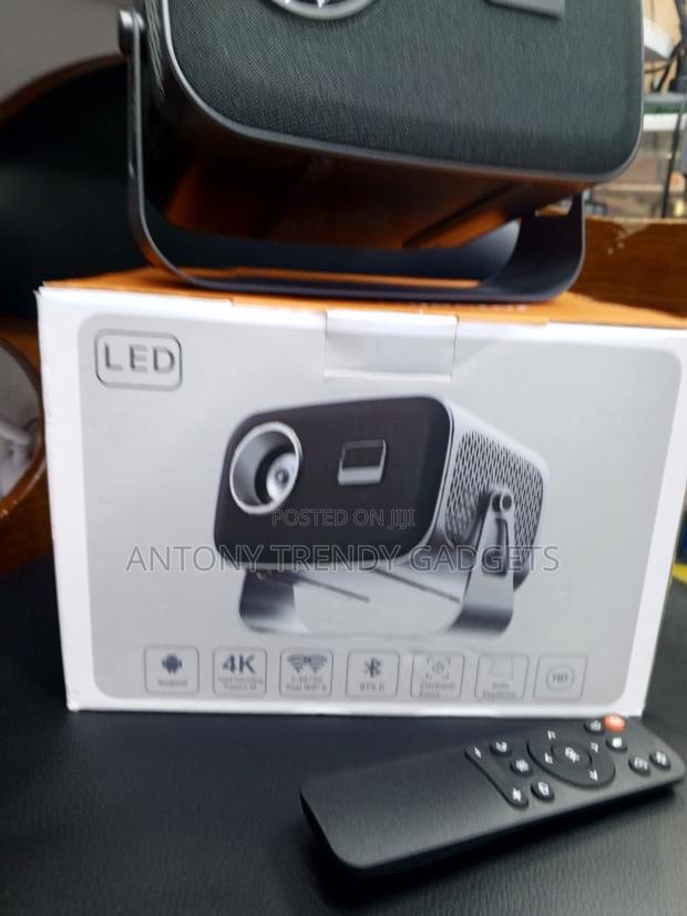 Android 11 Smart Projector WiFi Bluetooth 360° Rotatable