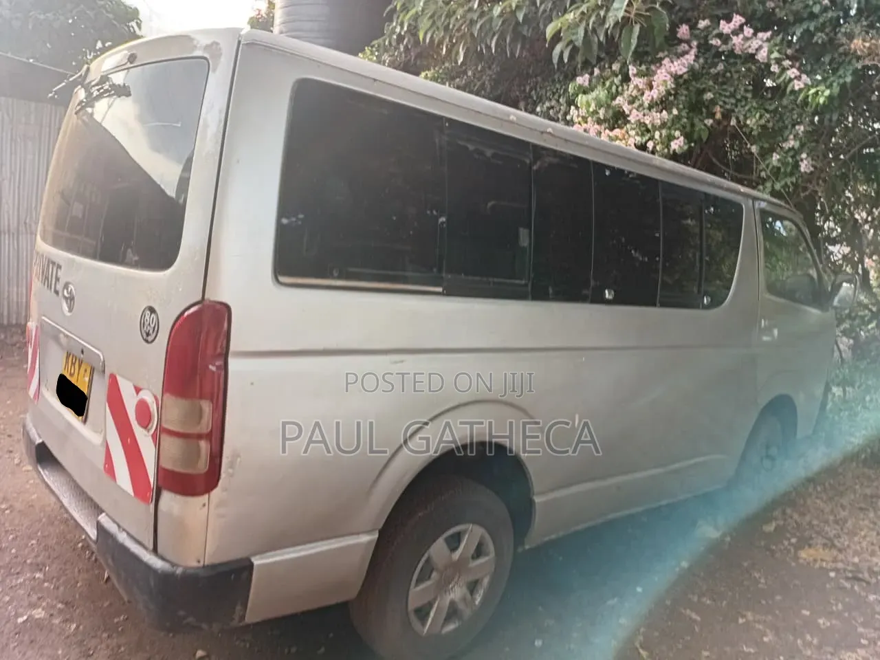 Toyota HiAce 2006 Silver