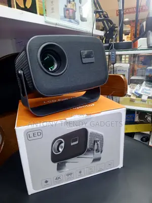 Android Projector 1080P With Support Auto Keystone
