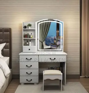 Vanity Table: Glossy Lacquer Vanity With Illuminated Mirror