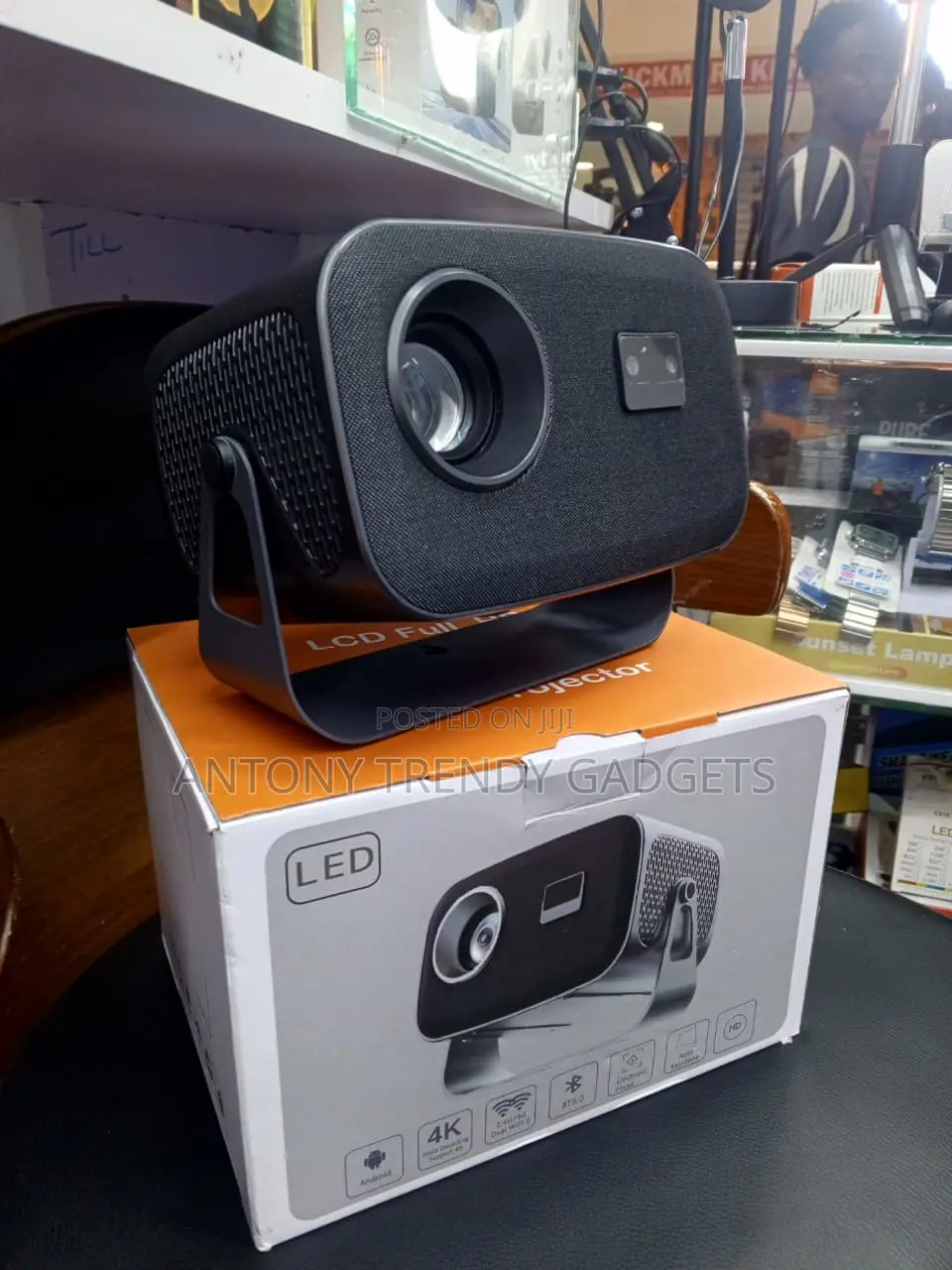 Smart Home Theater Projector WiFi Bluetooth Android 11