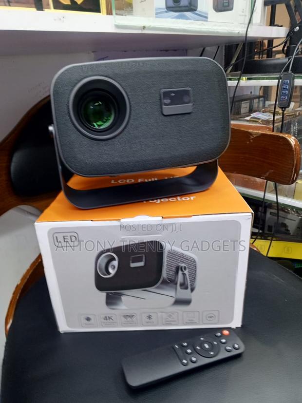 Portable Android Projector Wireless Screen Casting - thumbnail 3