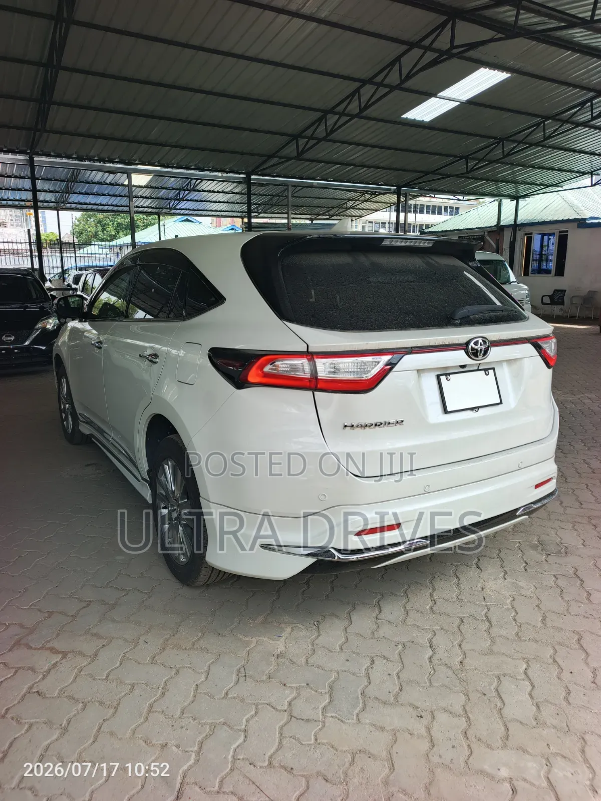Toyota Harrier 2020 White