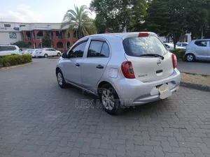 Nissan March 2015 Silver