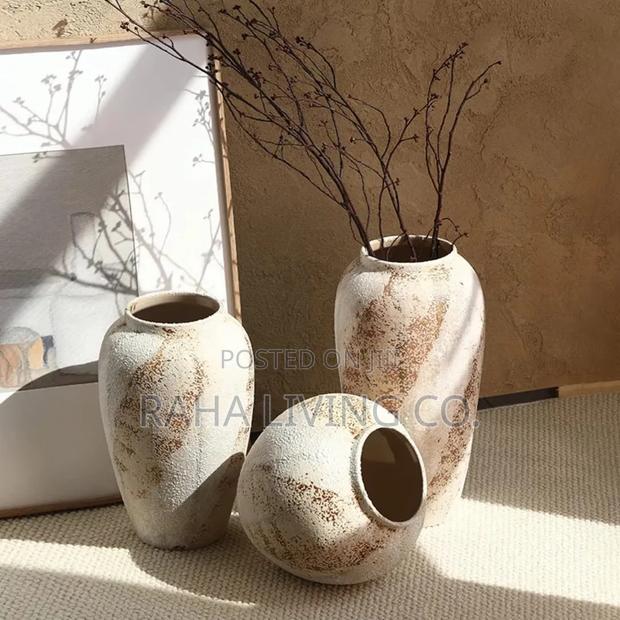 Modern Ceramic Wabi-Sabi Flower Vase | 3 Sizes - thumbnail 2