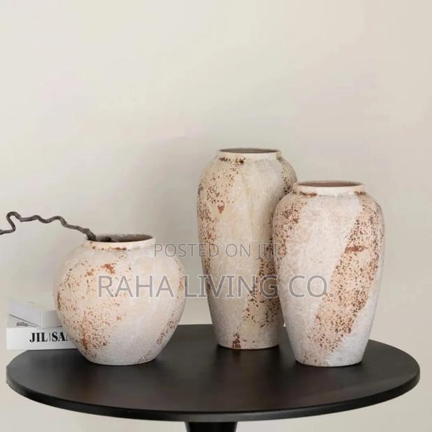 Modern Ceramic Wabi-Sabi Flower Vase | 3 Sizes - thumbnail 6