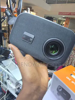 Android 11 HD Smart Projector Support WiFi Bluetooth