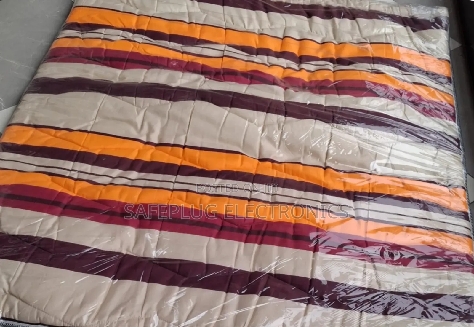 Heavy Duty 5x6 Striped Mattress Topper – Comfort Quilted Bed Protector