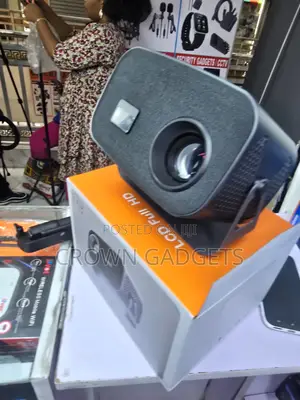 Portable Android Projector With Bluetooth Auto Keystone