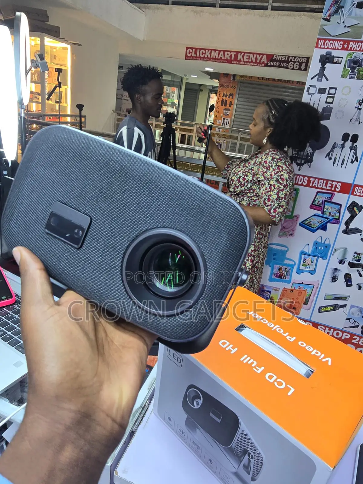 Portable Android Projector With Bluetooth Auto Keystone