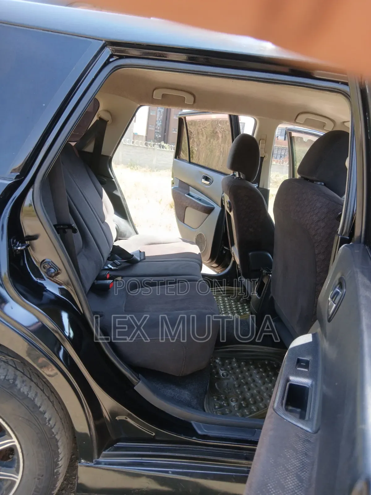 Nissan Wingroad 2012 Black