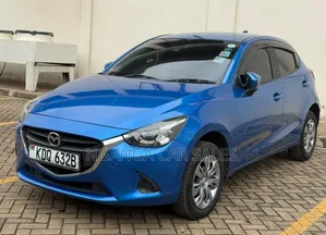Mazda Demio 2017 Blue
