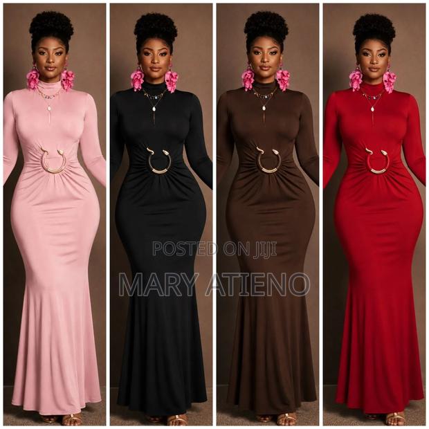 Ladies Outfit - thumbnail 2