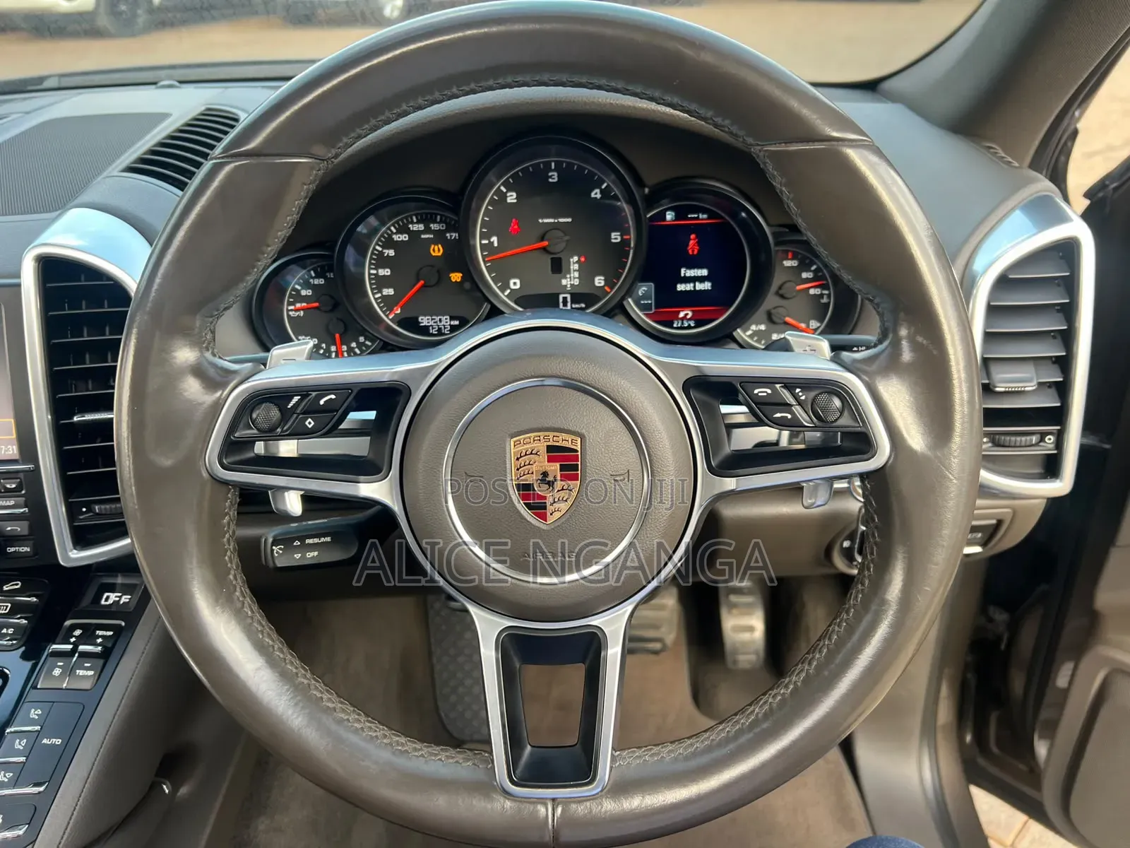 Porsche Cayenne 2016 Gray