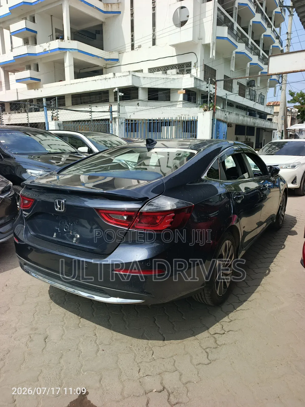 Honda Insight 2019 Blue