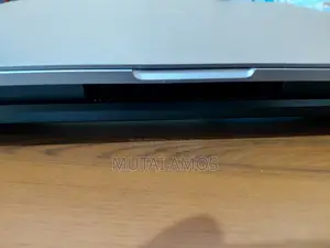 Laptop Apple MacBook Pro 8GB Apple M1 SSD 256GB