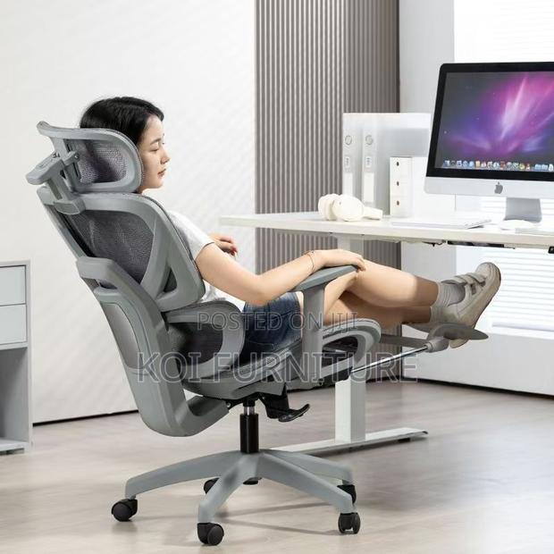 Office Chairs; White Orthopedic Executive Chair With Footrest - thumbnail 2