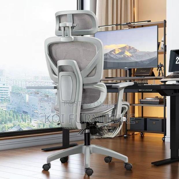 Office Chairs; White Orthopedic Executive Chair With Footrest - thumbnail 4
