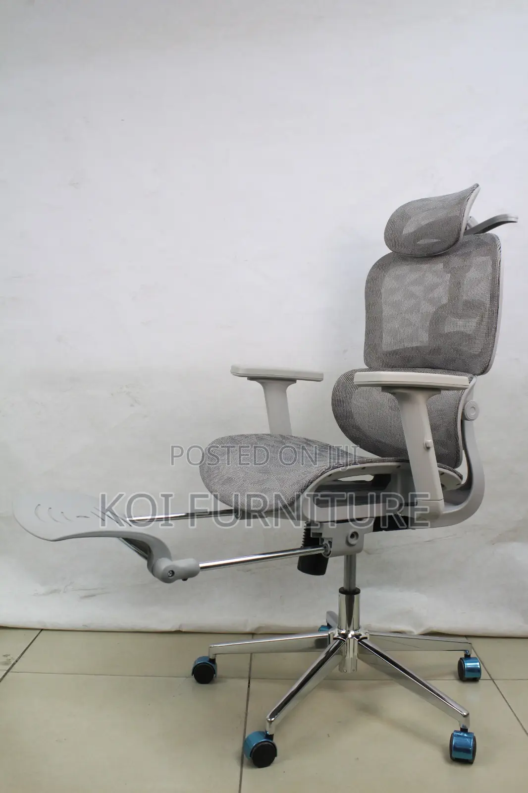 Office Chairs; White Orthopedic Executive Chair With Footrest
