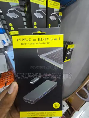 USB-C to HDMI 5 in 1 Adapter Hub With USB 3.0 SD TF Reader
