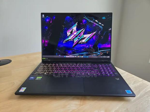 New Acer Predator Helios Neo 16 AI 16GB Intel Core Ultra 9 SSD 1T