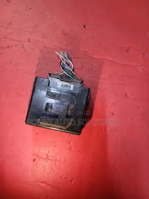 Engine Control Unit Toyota Crown Majesta 2014