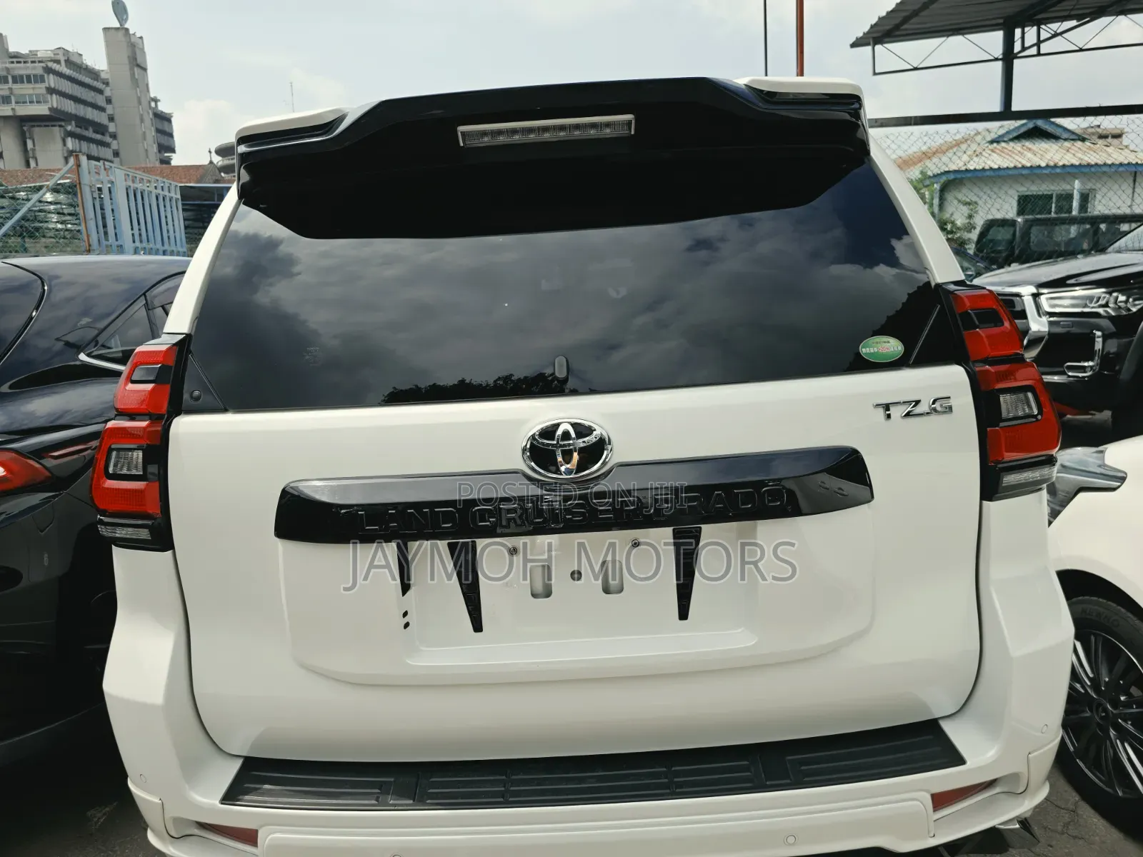 Toyota Land Cruiser Prado 2019 Pearl