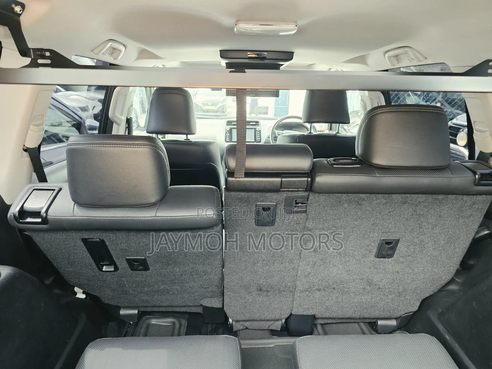 Toyota Land Cruiser Prado 2019 Pearl