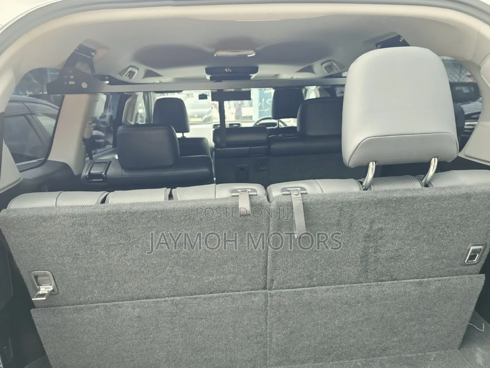Toyota Land Cruiser Prado 2019 Pearl