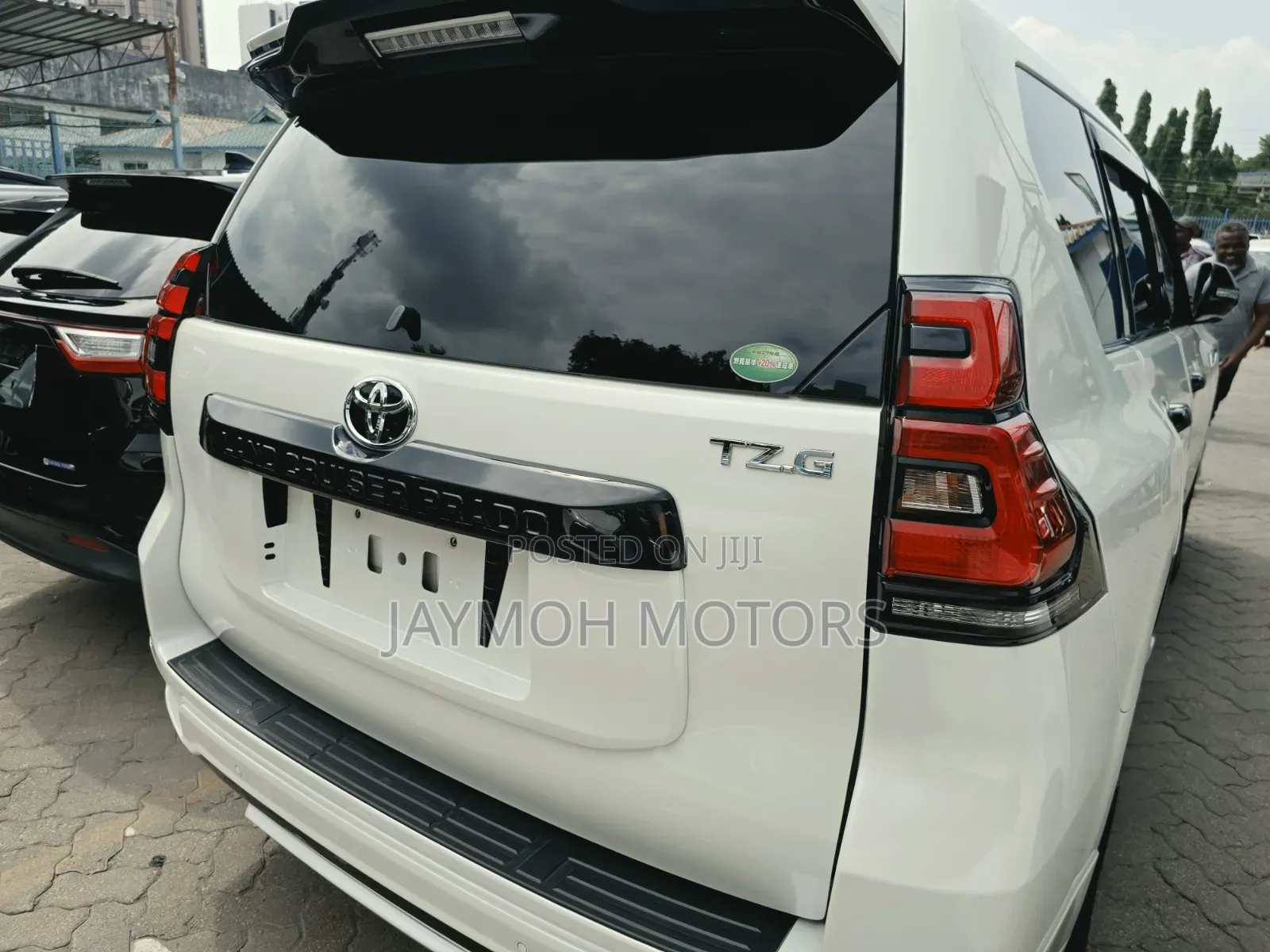 Toyota Land Cruiser Prado 2019 Pearl
