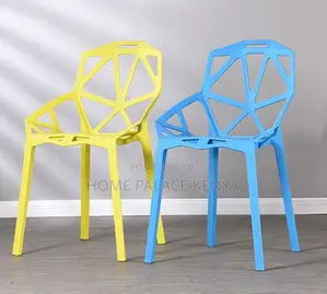 Plastic Chair: Spider Webbed Back PP Chair