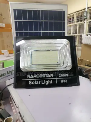 Auto on/Off 200 Watts Remote Control Led Solar Flood Light