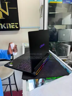 New Laptop Lenovo Legion Pro 7 64GB Intel Core Ultra 9 SSD 1T